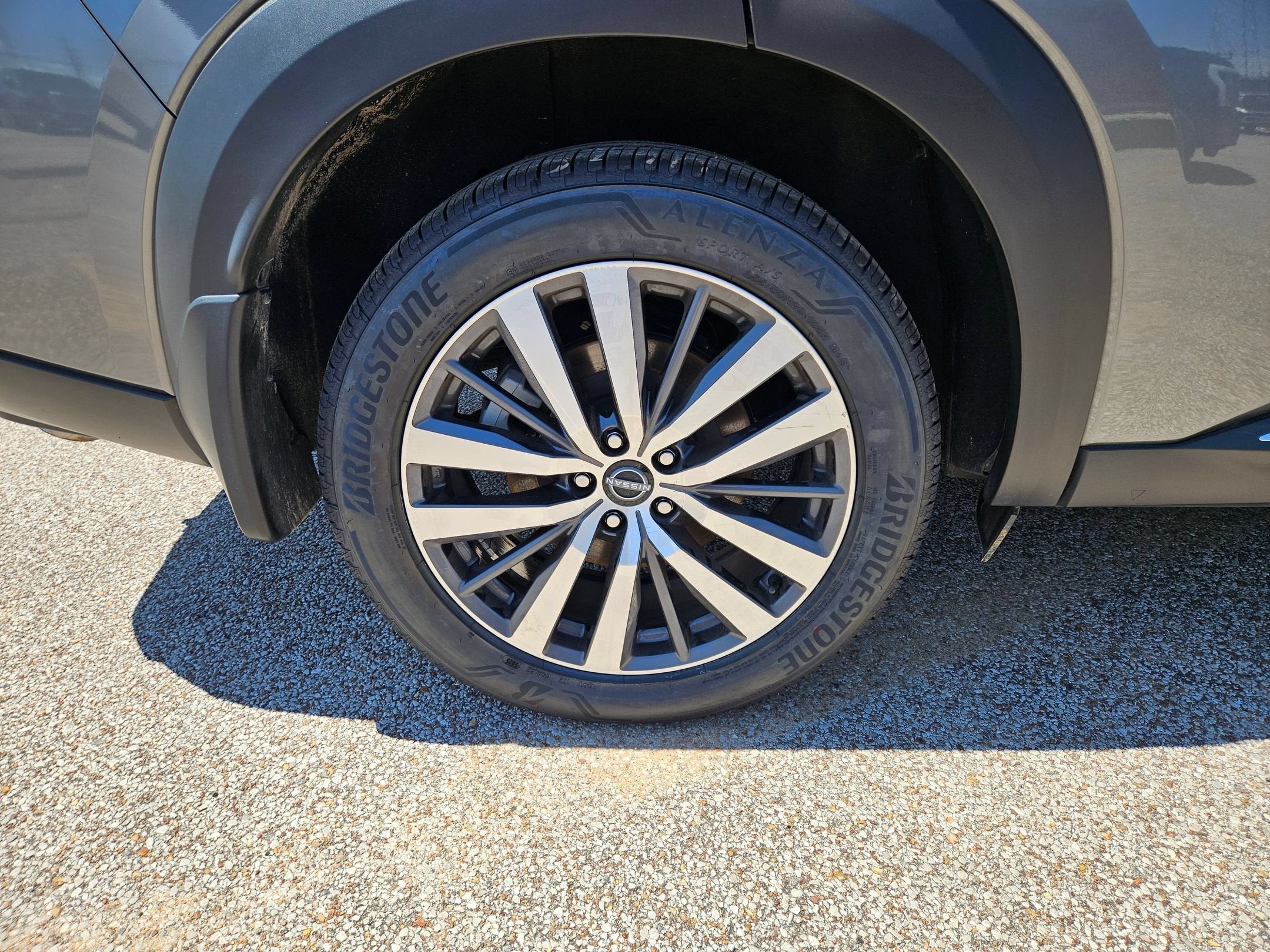 2022 Nissan Pathfinder Platinum 4WD