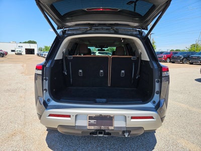 2022 Nissan Pathfinder Platinum 4WD