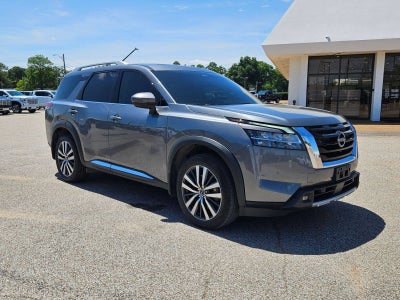 2022 Nissan Pathfinder Platinum 4WD