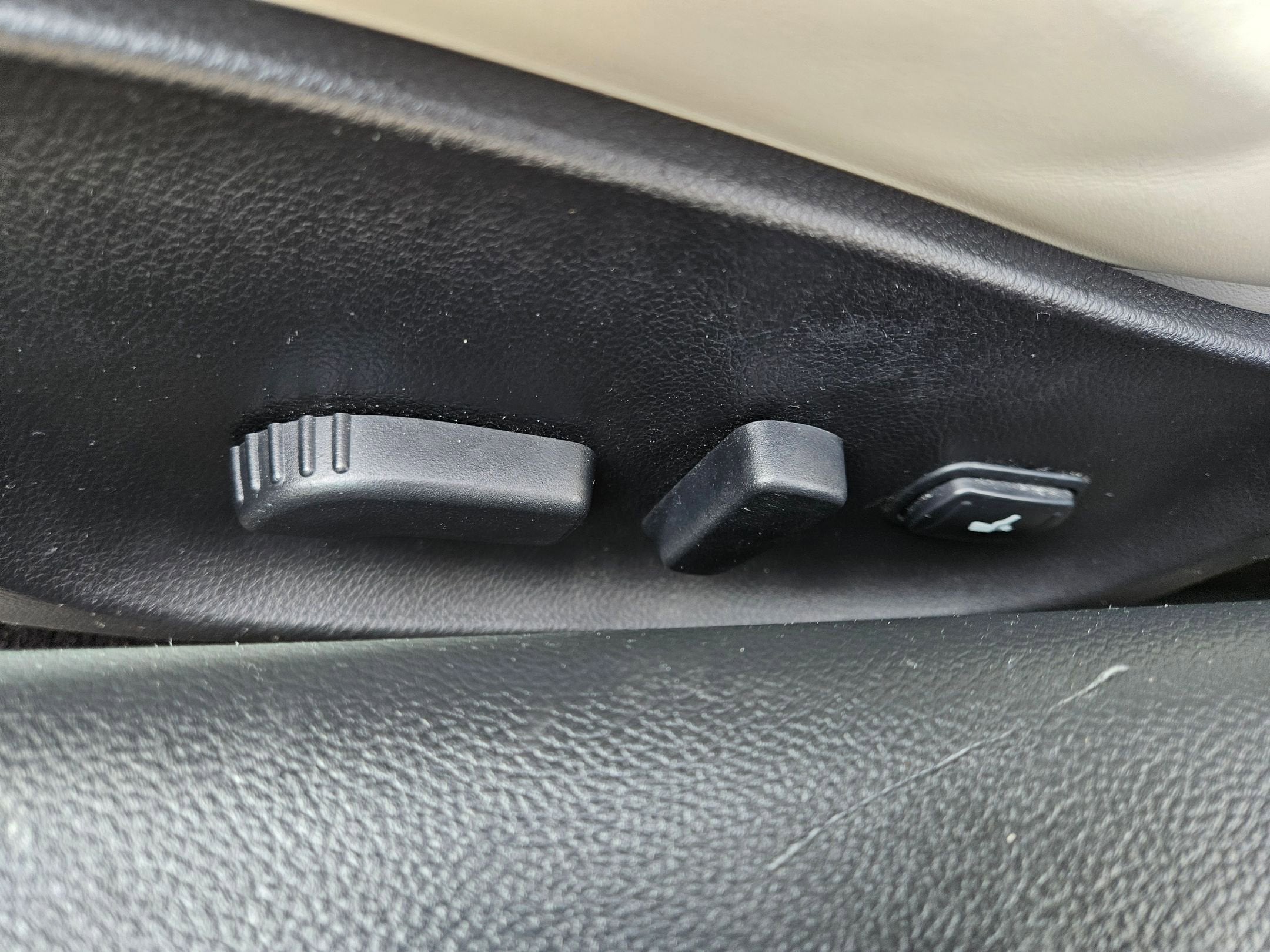 2013 INFINITI IPL G IPL