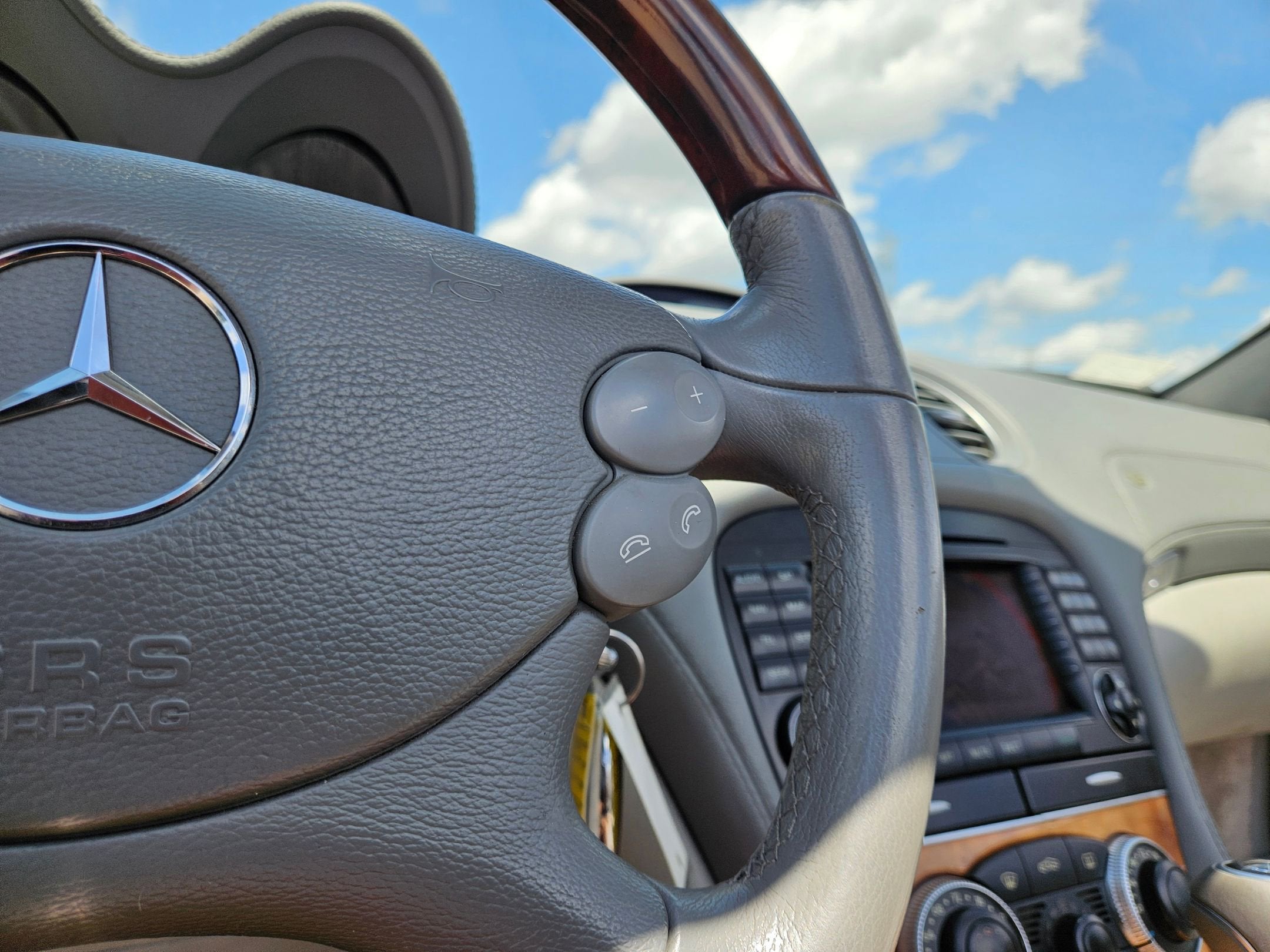 2007 Mercedes-Benz SL-Class 5.5L V8