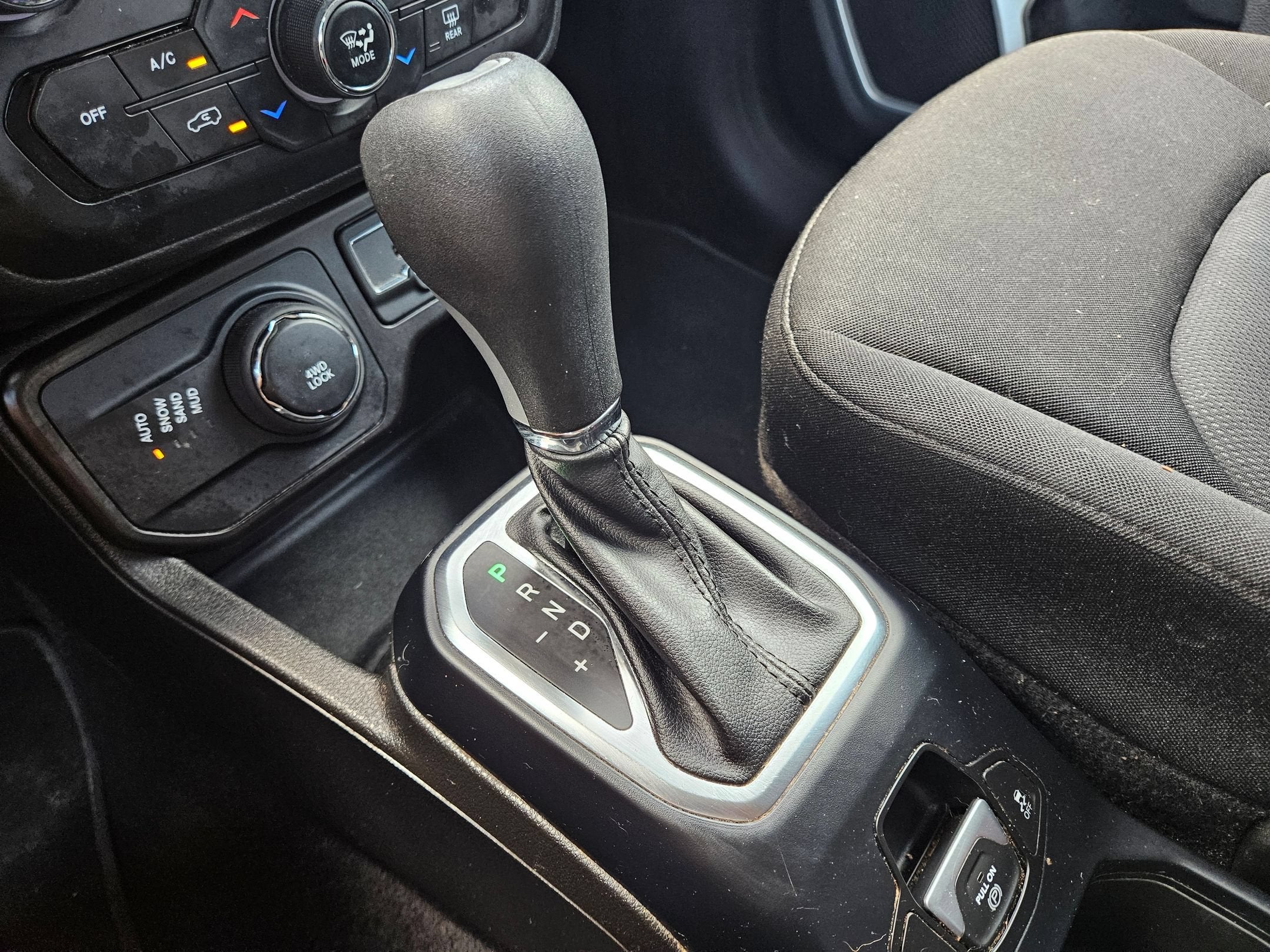 2021 Jeep Renegade Jeepster 4x4